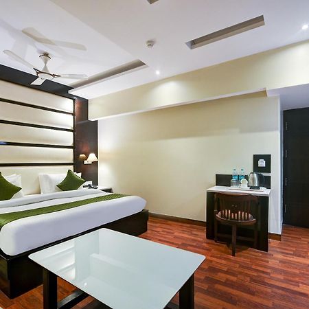 Hotel Geet Deluxe New Delhi Extérieur photo