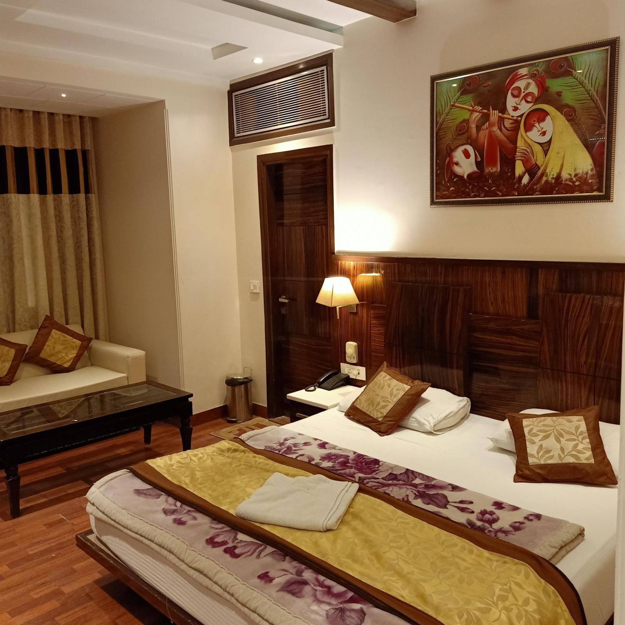 Hotel Geet Deluxe New Delhi Extérieur photo