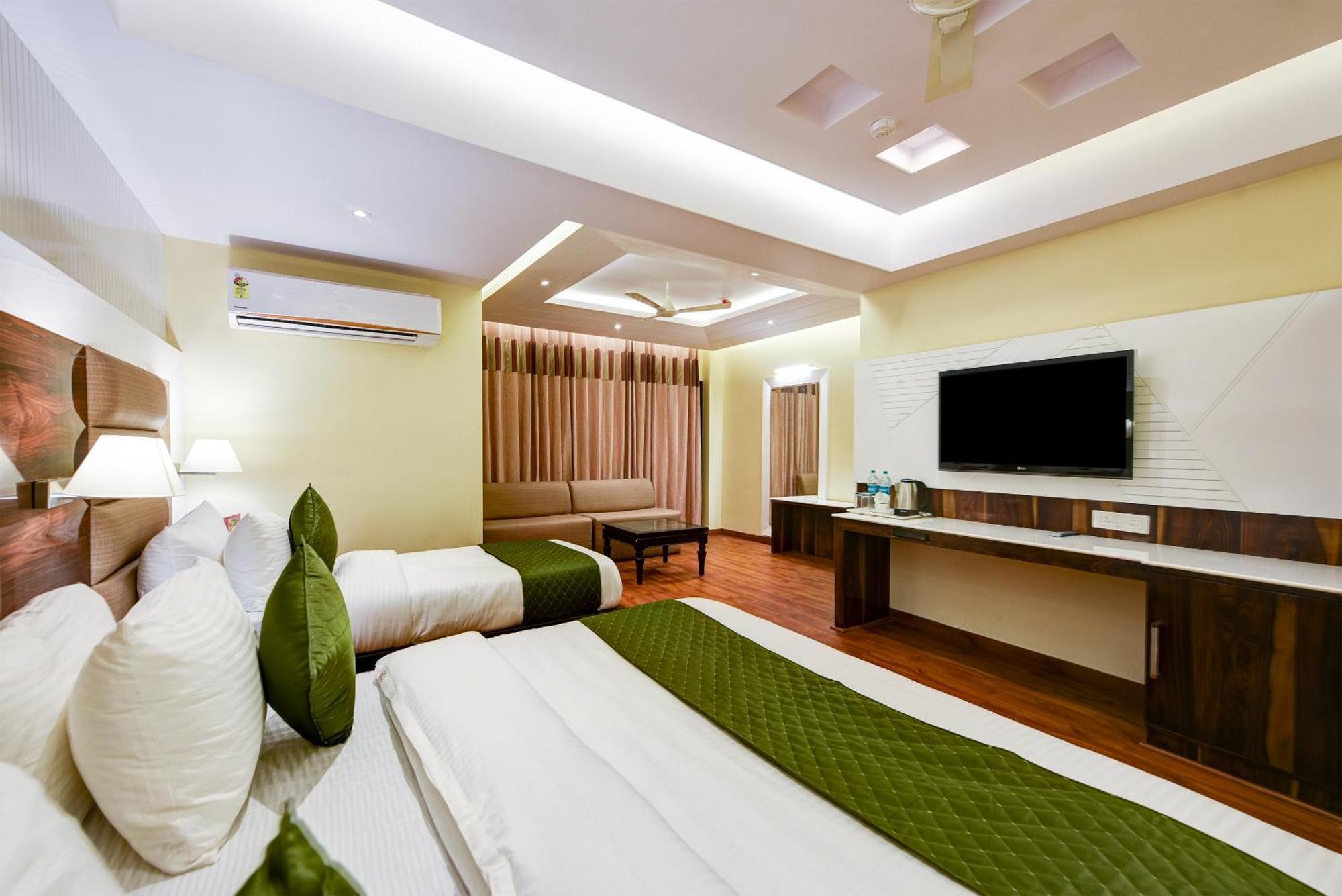 Hotel Geet Deluxe New Delhi Extérieur photo