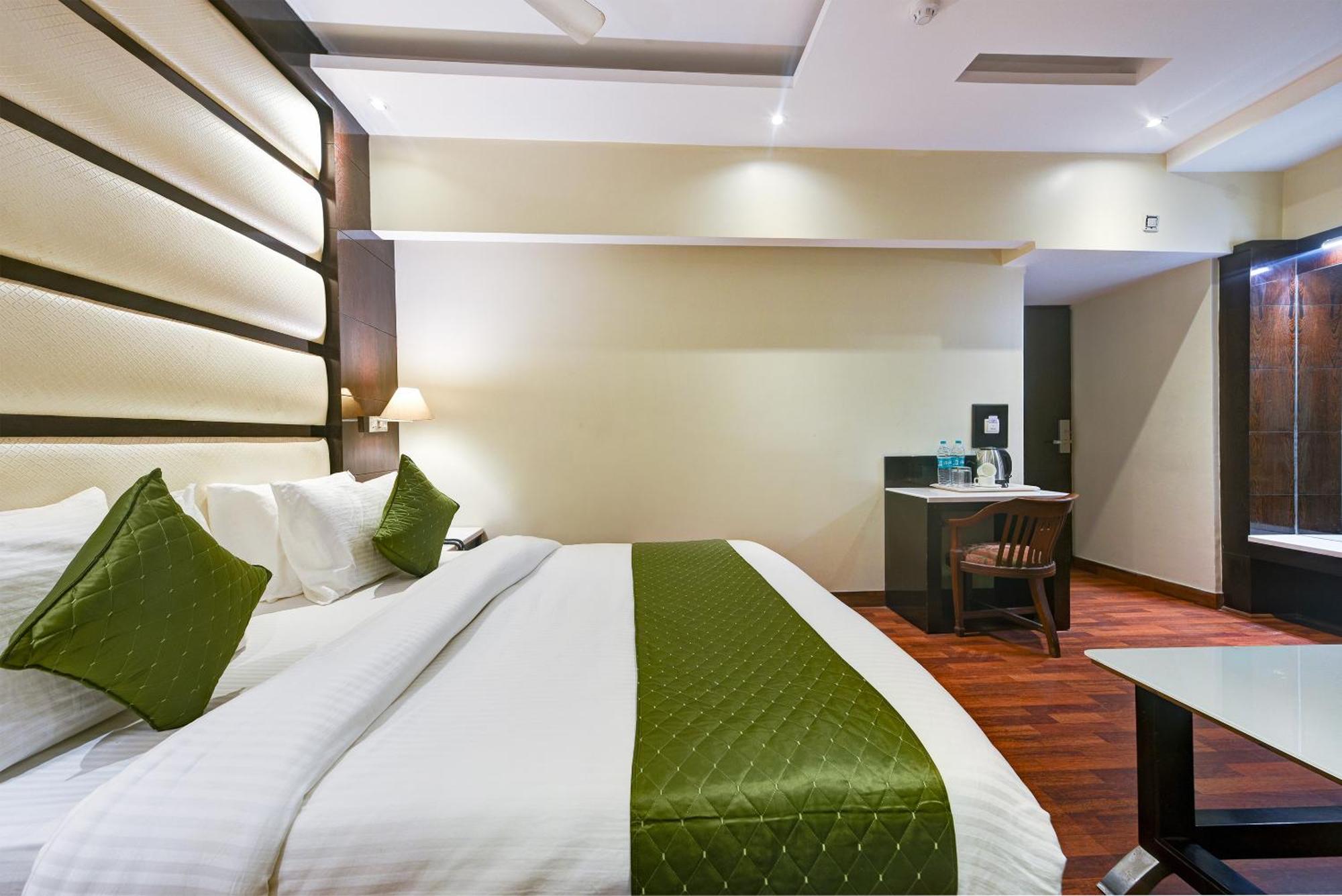 Hotel Geet Deluxe New Delhi Extérieur photo