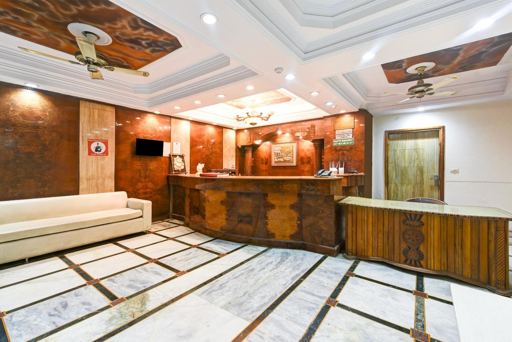 Hotel Geet Deluxe New Delhi Extérieur photo