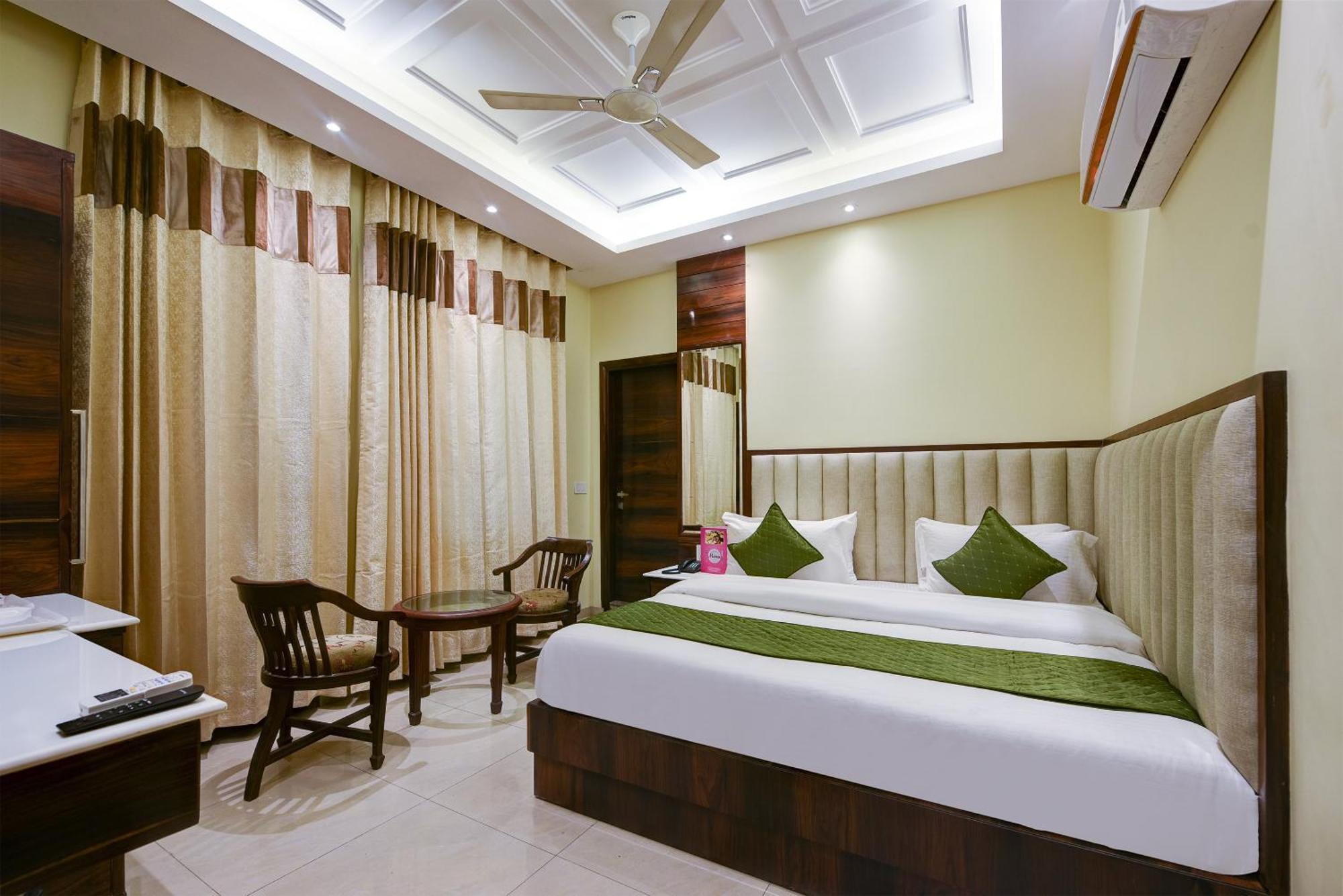 Hotel Geet Deluxe New Delhi Extérieur photo